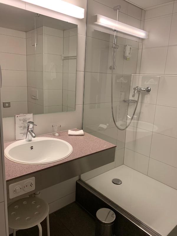 Standard Apartment image 2