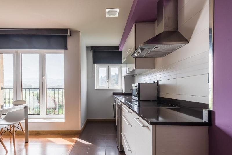 Two-Bedroom Apartment (4 Adults + 2 Children) image 2