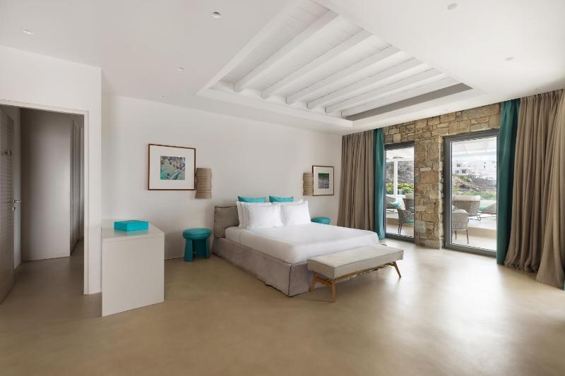 Two-Bedroom Apartment with Sea View image 3