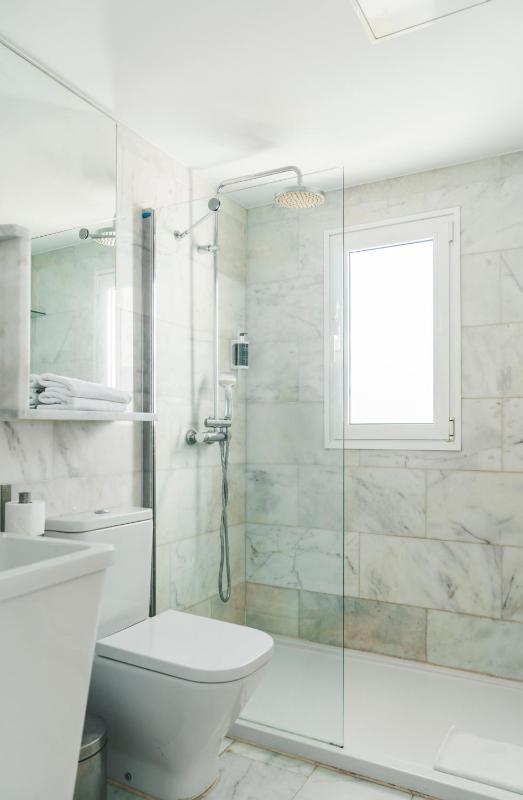 Apartment with Terrace (2 Adults) image 1