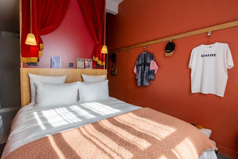 Standard Double Room with Terrace image 1