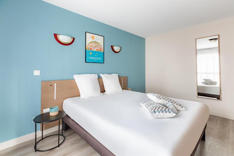 Superior One-Bedroom Apartment image 1