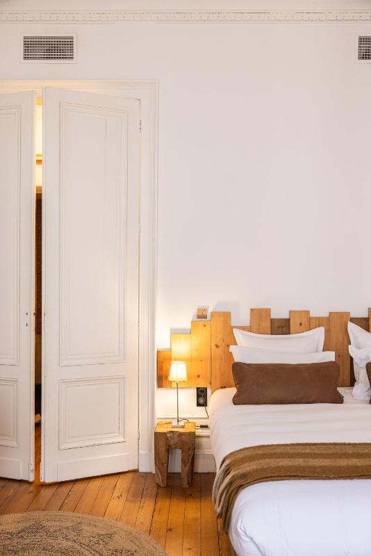 Deluxe Triple Room image 4