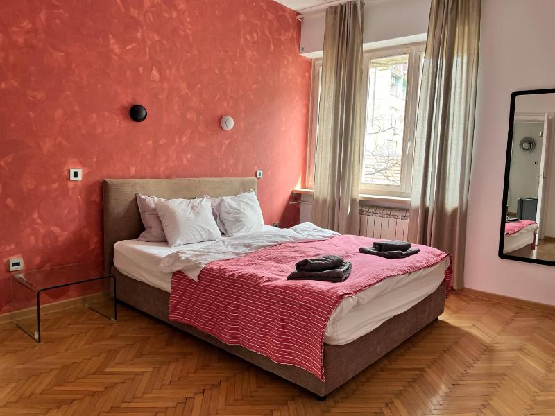 Centrala Apartment - image 2