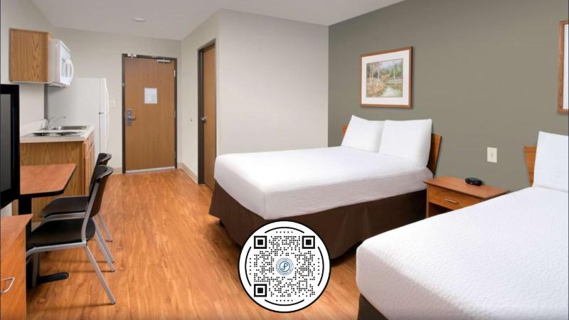 Double Room with Two Double Beds - Non-Smoking image 4