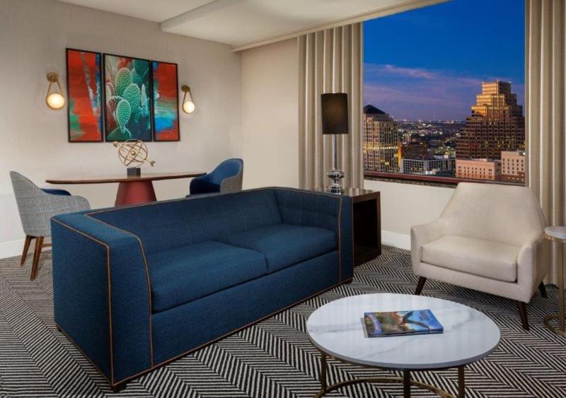 Hilton Austin - image 7