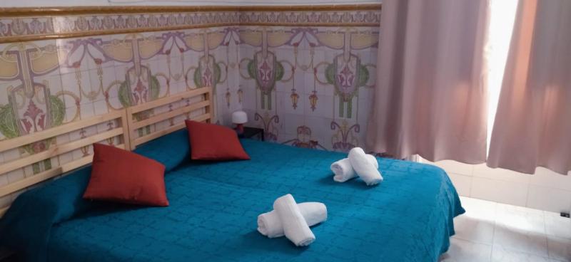 Double Room with Private Bathroom image 2