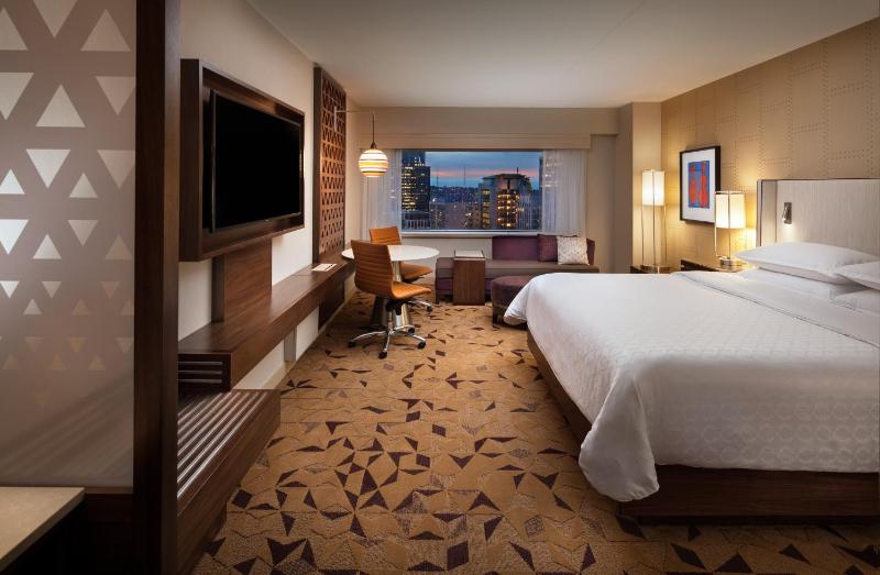 Sheraton Grand Seattle - image 11