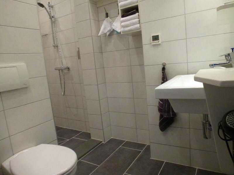 Double Room with Private Bathroom image 2