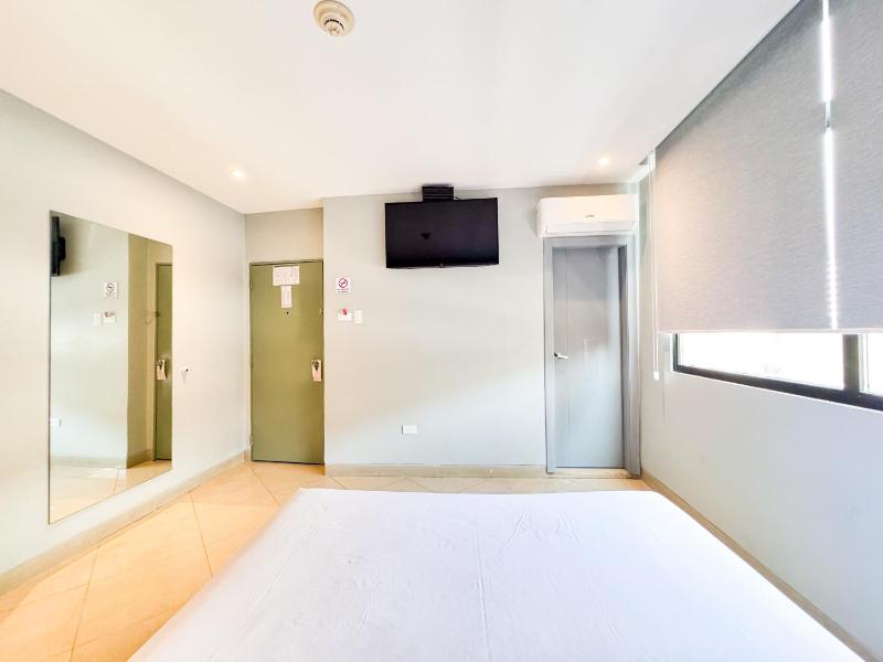 GH Sander Hotel - image 7