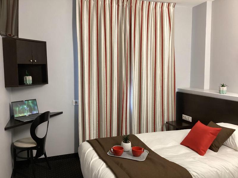 Single Room image 3