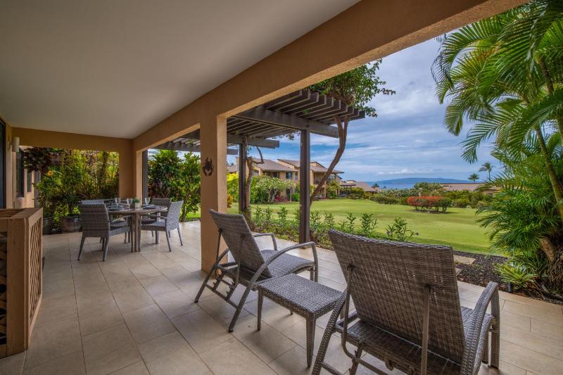 One-Bedroom Apartment with Ocean View image 4