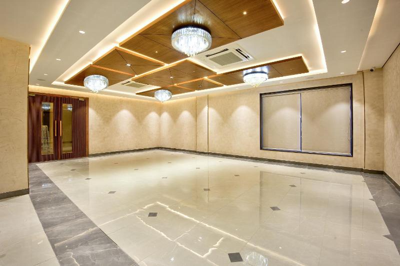 Lance 21 - Ashok Nagar - image 7