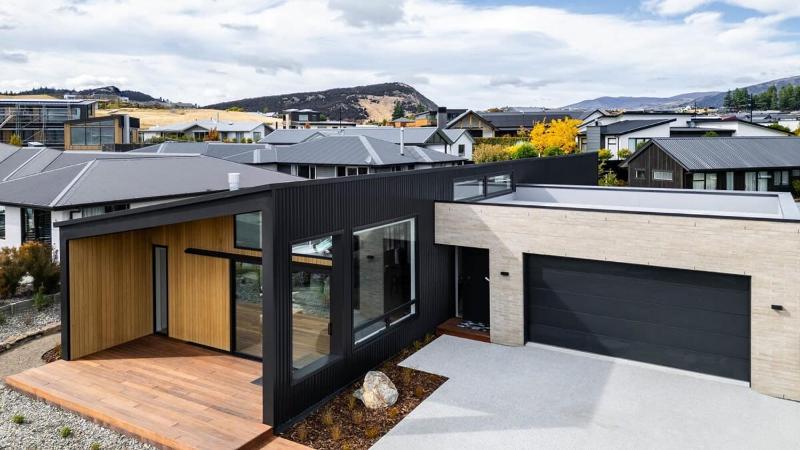 Kereru Alpine Elegance - image 2