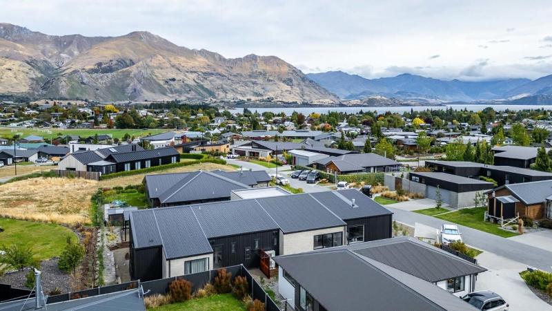 Kereru Alpine Elegance - image 20