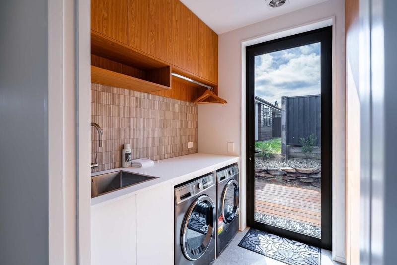 Kereru Alpine Elegance - image 16