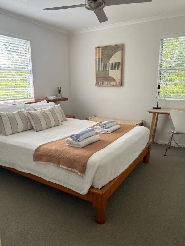 Beachside Escape Sunshine Beach - image 12