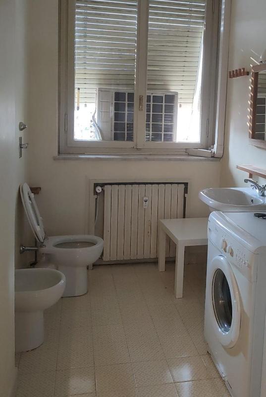 One-Bedroom Apartment image 3