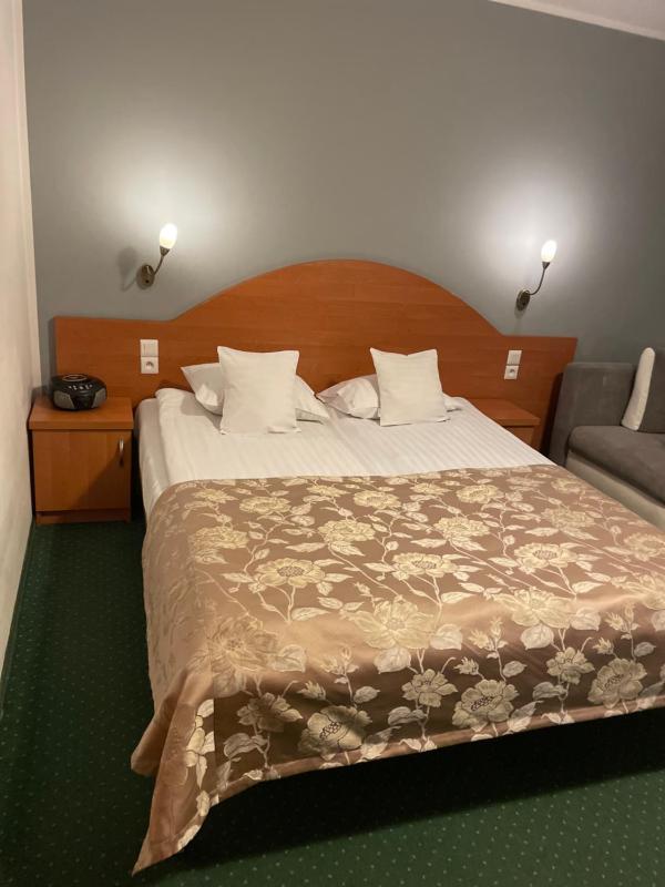 Studio Apartment (1 Adult) image 2