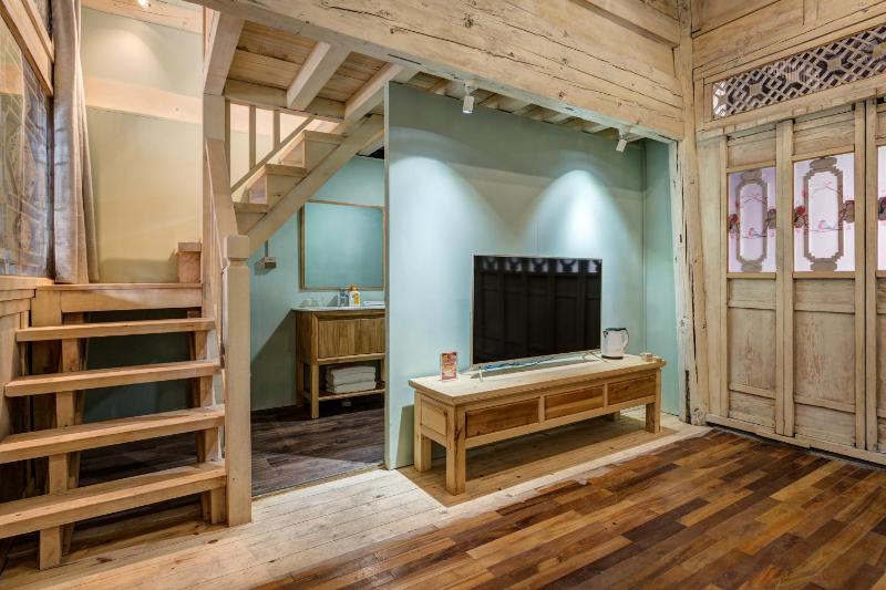 Tuo Tuo Guest House - image 18