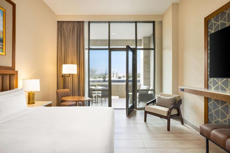 Hilton North Scottsdale at Cavasson - image 29
