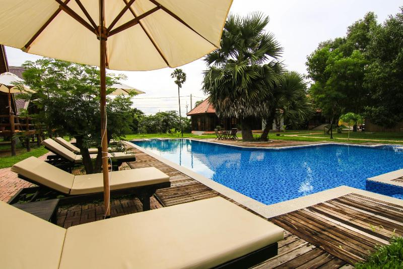 Angkor Heart Bungalow - image 16