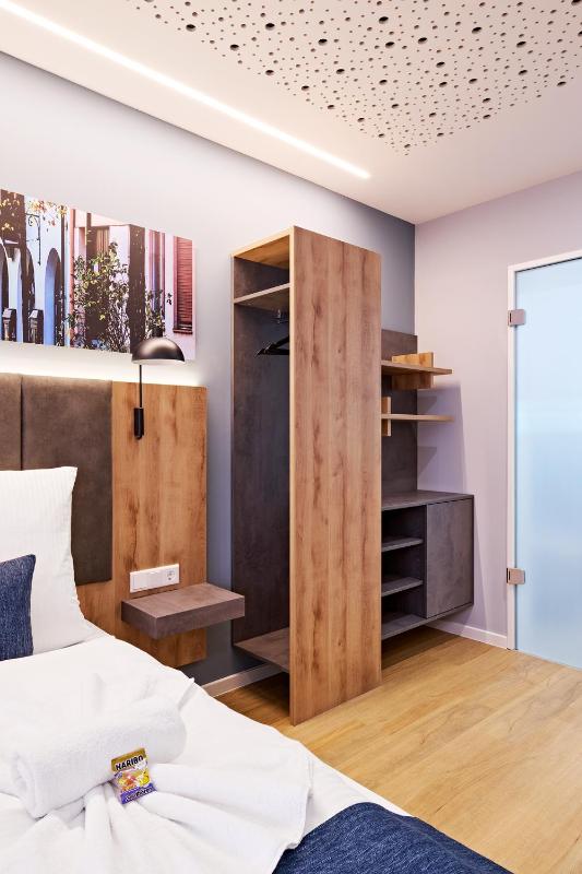 XZLLENZ Traum Studio-Apartment Frei-Parken U-Bahn Küche - image 31