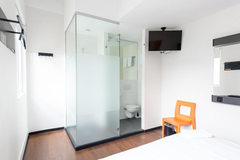 Superior Double Room image 4
