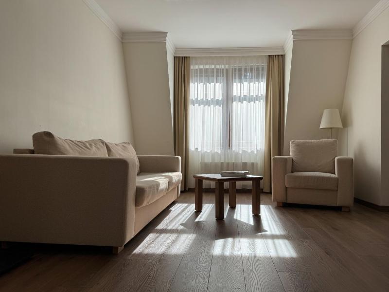 Apartment image 4