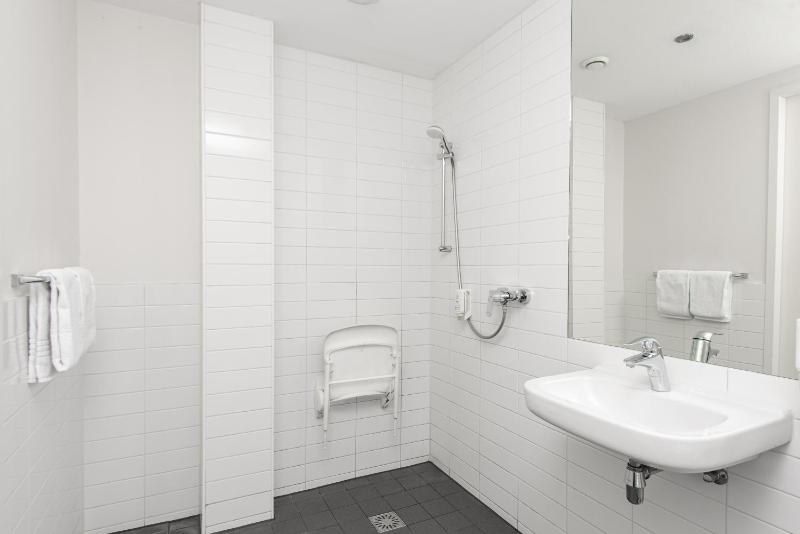 Triple Room - Disability Access image 2