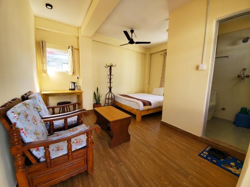 santoshi guest house Images