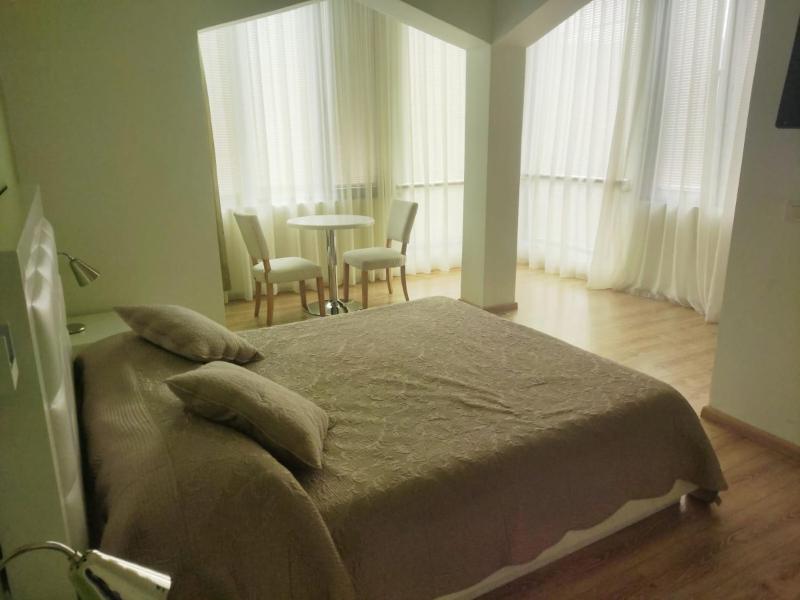 Double Room image 1