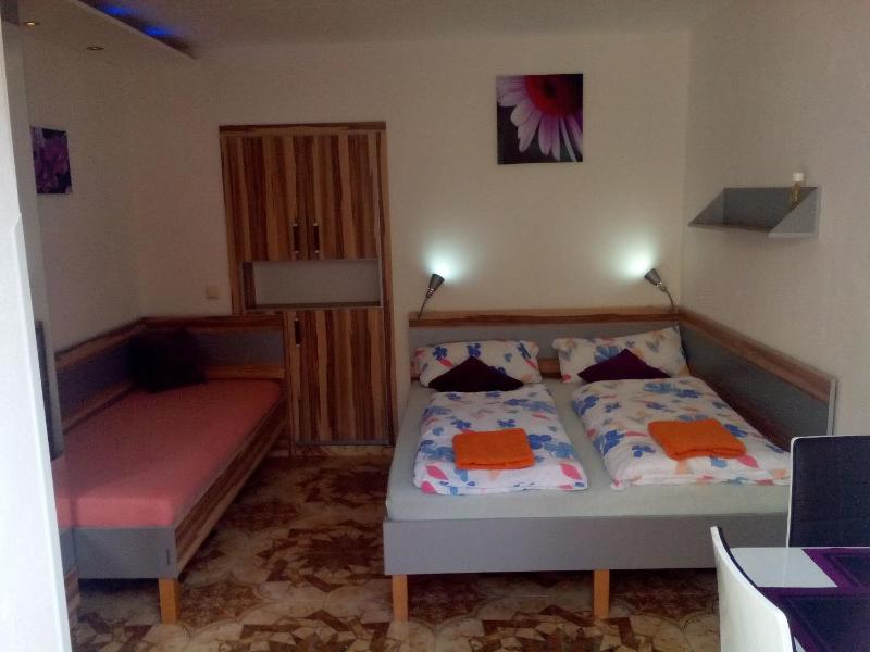 One-Bedroom Apartment (3 Adults) image 2