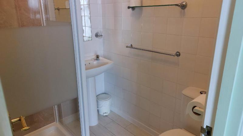 The Southcliff - image 11