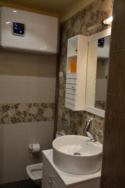 Studio Apartment image 1
