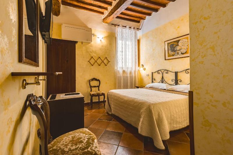 Double Room - Disability Access image 1