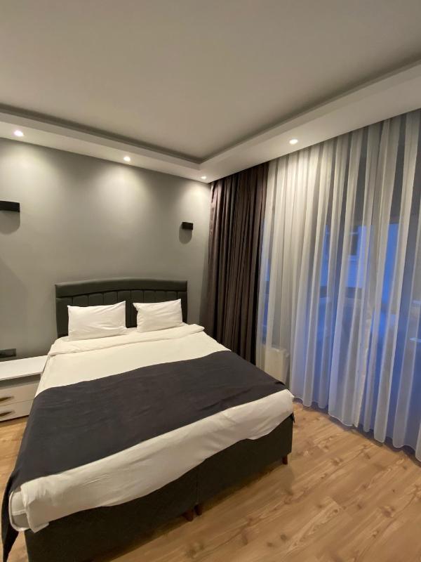 Standard Double or Twin Room image 1