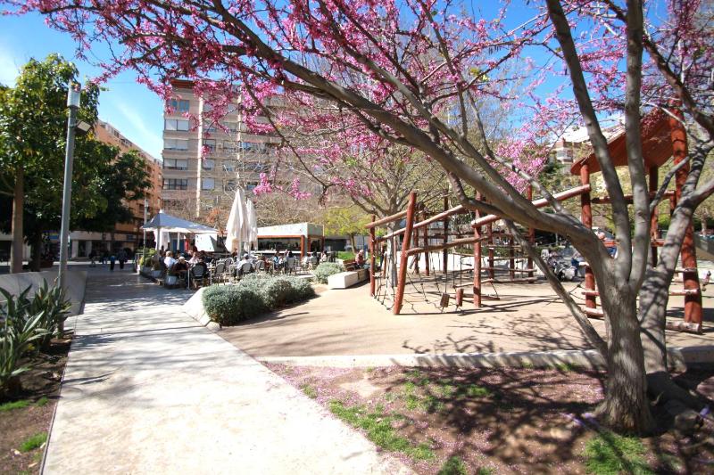 Apartamento CasaTuris en Centro de Alicante en Antigua Estación Autobuses A101 - image 2