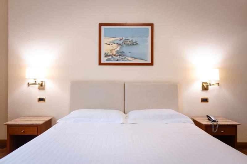 Standard Triple Room image 1