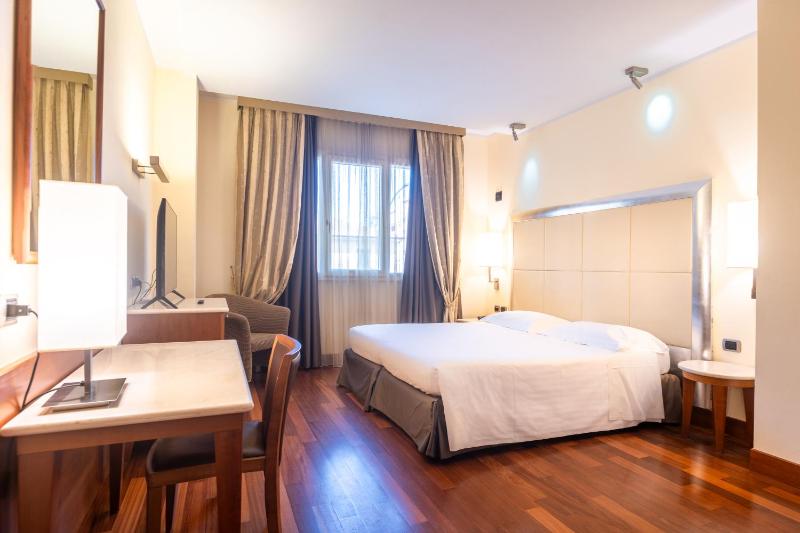 Superior Double or Twin Room image 1