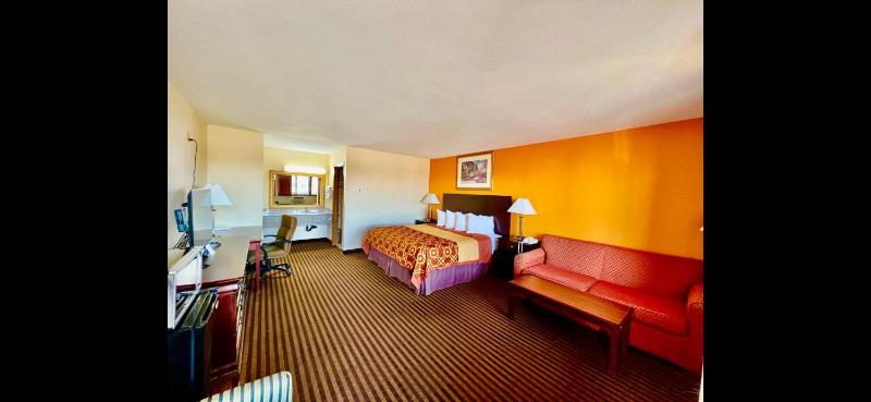 King Suite image 4