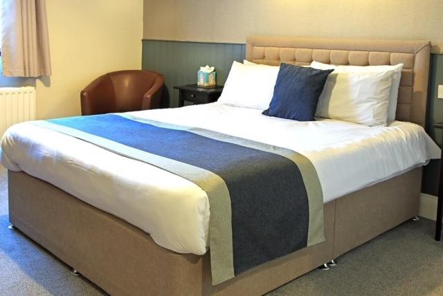 Double Room image 4