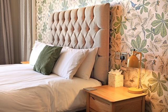 Double Room with Sea View image 3