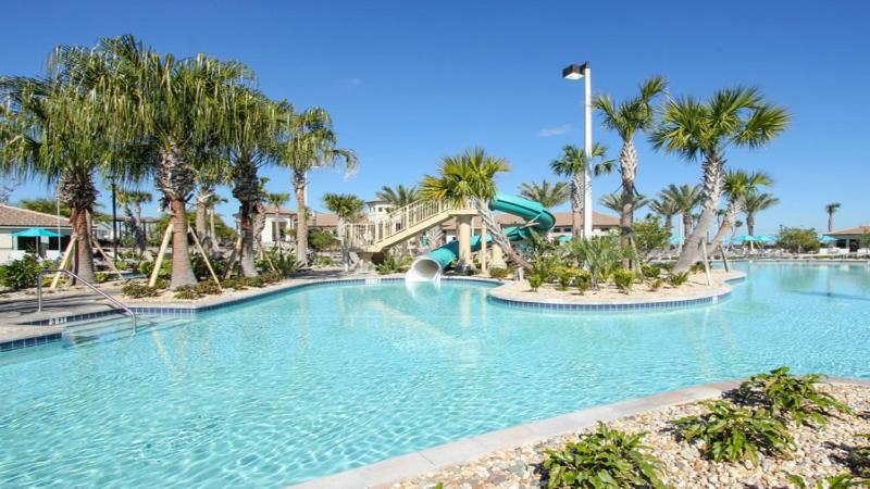Ultimate Family Getaway Sleeps 26 Heated Pool & Entertainment - image 35