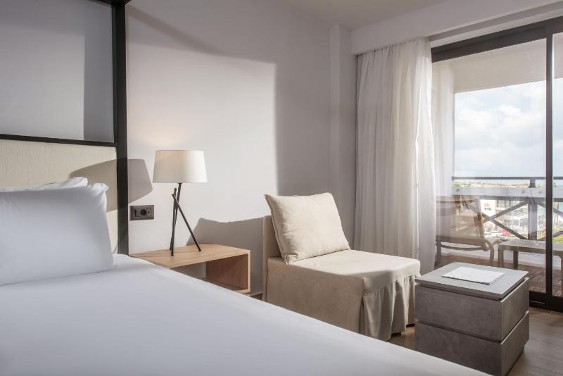 Single Room image 3