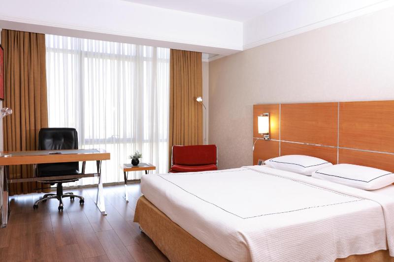 Superior Room image 3