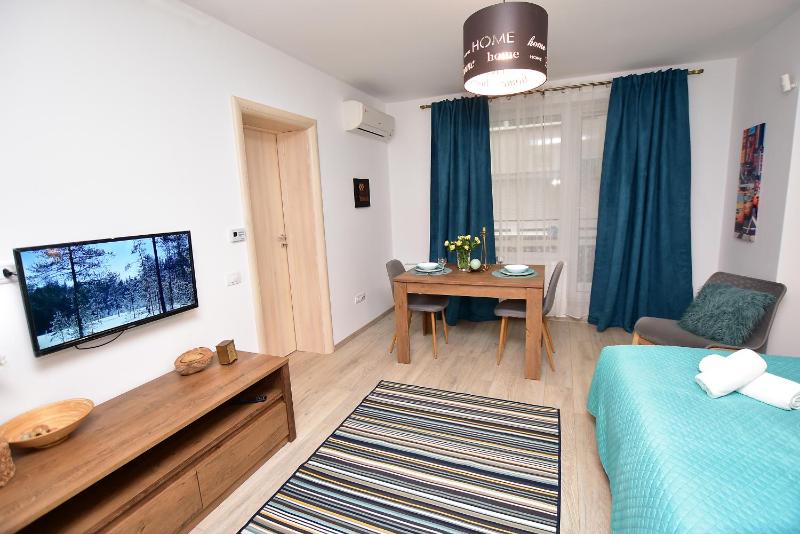 Apartment with Balcony image 2