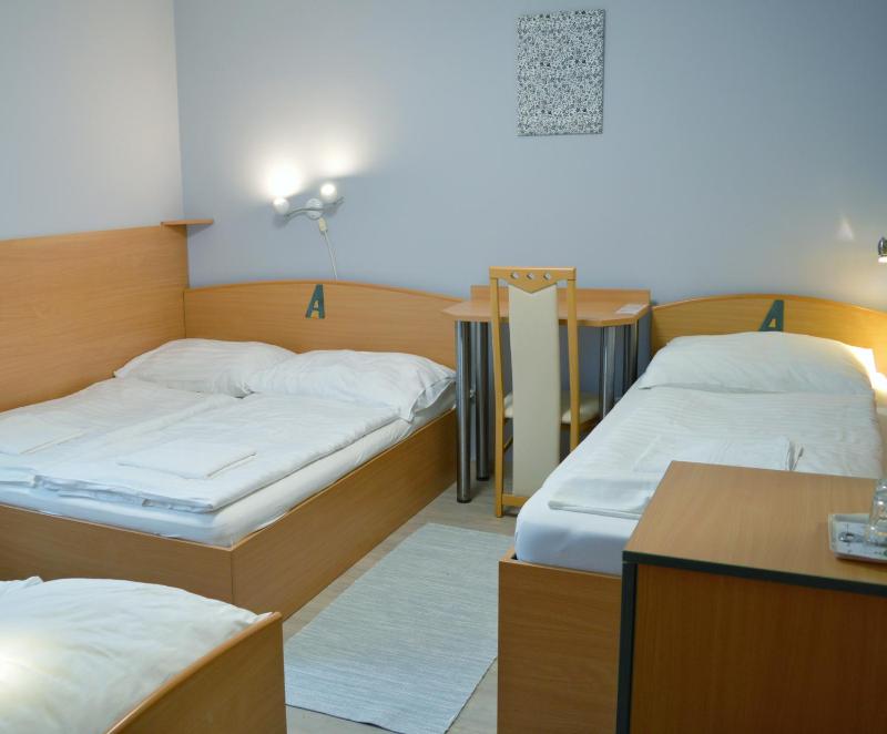 Quadruple Room image 2
