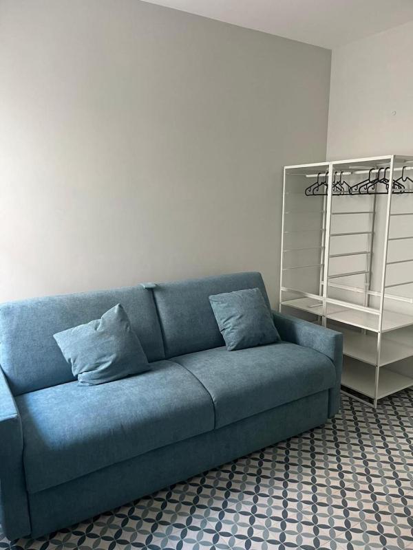 Large Double Room image 3