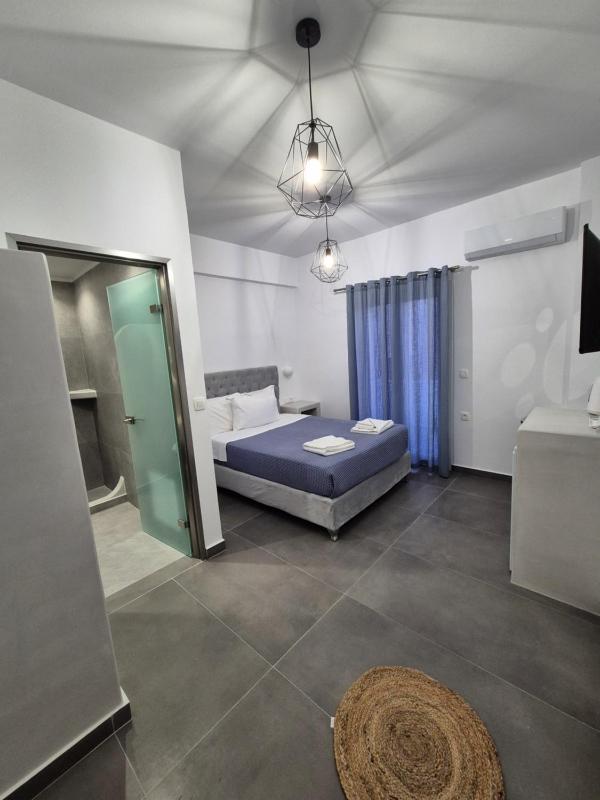 Deluxe Single Room image 3